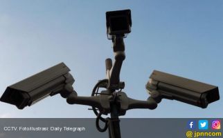 Terekam CCTV Masuk Tempat Dugem, Pak Kapolres Terancam Sanksi Ganda - JPNN.com