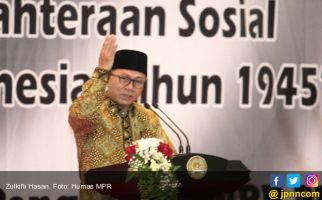 Zulkifli dan Jokowi Bertemu, Bagaimana Posisi PAN di Koalisi? - JPNN.com