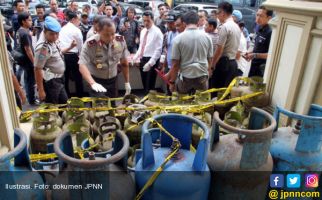 Enam Tahun Kurangi Isi Elpiji 3 Kg, SPPBE di Lampura Akhirnya Disegel Polisi - JPNN.com