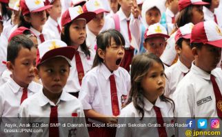 5 Cara Membangun Semangat Anak Kembali Bersekolah - JPNN.com
