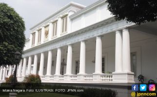 Pria Tanpa Busana yang Mau Nikah di Istana Itu Berinisial B - JPNN.com