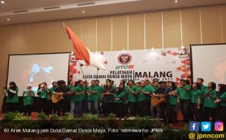 60 Arek Malang jadi Duta Damai Dunia Maya - JPNN.com