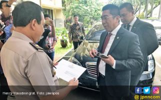 Novanto Jadi Tersangka, Henry Pastikan Pansus Angket Tak Melempem - JPNN.com