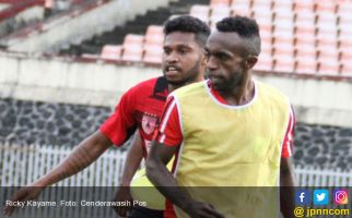 Persipura Lepas Ricky Kayame ke Persebaya - JPNN.com