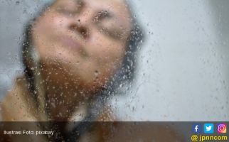 Hahaha...Penipu Kena Tipu Foto Profil Cewek Cantik - JPNN.com