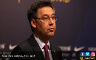 Barca Keok dari Madrid, Presiden Barcelona Diminta Mundur - JPNN.com