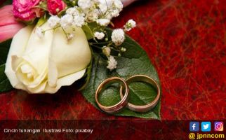 Dua Tahun Pacaran, Bocah SD Usia 12 Tahun Nikah secara Adat - JPNN.com