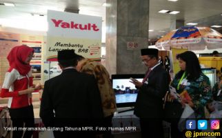 Yakult, Pertama Kali Bisa Jualan di Sidang Tahunan MPR - JPNN.com