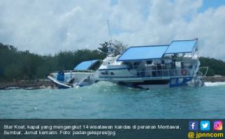 Diterjang Badai, Kapal Pengangkut 14 Turis Kandas di Perairan Mentawai - JPNN.com