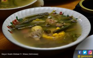 Mencicipi Sayur Asem Betawi Legendaris di Pinggiran Jakarta - JPNN.com