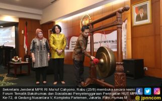 Sesjen MPR RI Buka Forum Tematik Bakohumas dan Sosialisasi HUT MPR RI Ke-72 - JPNN.com