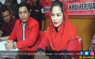 Cantik dan Berwibawa, Puti Guntur Soekarno Dampingi Gus Ipul - JPNN.com