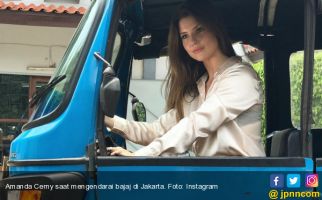 Intip Serunya Eks Model Majalah Playboy Saat Berada di Jakarta - JPNN.com