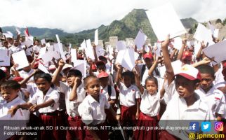 Ribuan Anak SD di Flores Bersemangat Ikut Menulis Surat untuk Presiden - JPNN.com