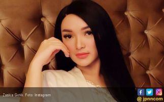 Zaskia Gotik Tak Bisa Liburan ke Luar Negeri, Ini Alasannya - JPNN.com