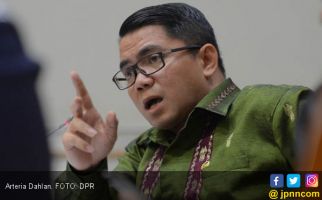 Arteria Dahlan Sentil Kejaksaan Agung Terkait Penahanan Ketua BPA Asuransi Bumiputera 1912 - JPNN.com