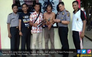 Pria Pegang Pistol Ini Dikenal Kebal - JPNN.com