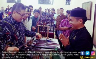 Sekjen PDIP Kunjungi Pameran Benda Pusaka, Ini Pesannya - JPNN.com