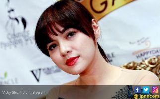 Vicky Shu Tak Nyaman Anggota Tubuhnya Dikomentari Miring - JPNN.com