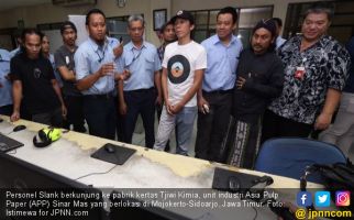 Tutup Tur Silaturahmi, Slank Kunjungi Pabrik Kertas - JPNN.com