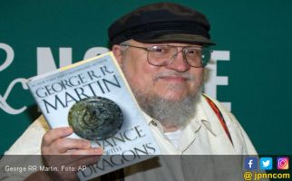 George RR Martin Beri Kejutan untuk Fans Game of Thrones - JPNN.com