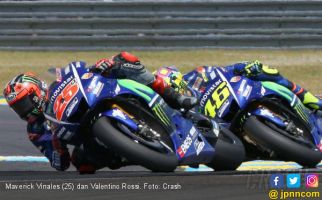 Vinales Start Terdepan di MotoGP Aragon, Rossi Ketiga - JPNN.com