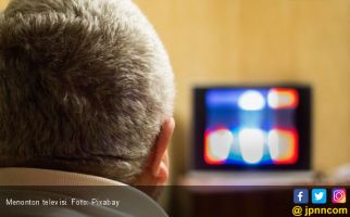 Bahaya Menonton TV Terlalu Lama - JPNN.com