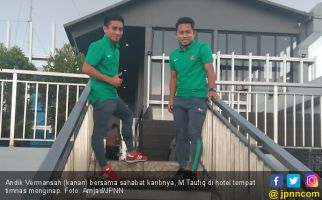 Gelandang Timnas Sesalkan Meninggalnya Monang Sianturi - JPNN.com