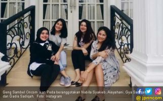 Girls Squad Picu Nabila Syakieb Bikin Geng Sambal Oncom - JPNN.com
