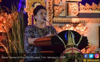 Bupati Tabanan: Wanita dari Sabang Sampai Merauke Harus Maju - JPNN.com