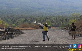 Penerbangan Drone ke Kawah Gunung Agung Gagal Maning - JPNN.com