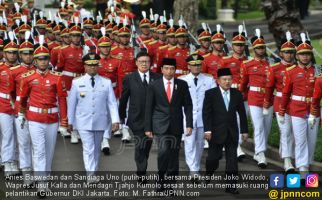 Lantunkan Selawat, Teriakkan Anies-Sandi dan Stadion Persija - JPNN.com