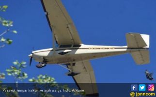 Pilot Lempar Puluhan Kalkun dari Atas Pesawat - JPNN.com