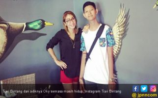 Pesan Terakhir Adik Artis Pop Bali Tiari Bintang - JPNN.com