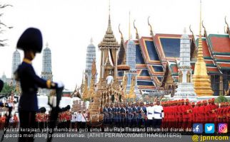 Warga Thailand Seperti Kehilangan Orang Tua - JPNN.com
