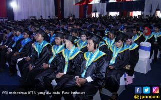 650 Mahasiswa ISTN Diwisuda di Hari Sumpah Pemuda - JPNN.com