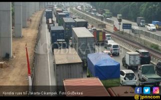 H+1 Natal, Sebanyak 91 Ribu Kendaraan Kembali ke Jakarta - JPNN.com