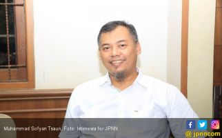Sofyan Tsauri Pastikan Bukan Anggota Brimob Maupun Intelijen - JPNN.com
