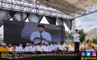 Novanto: Indonesia Bershalawat Bukti Golkar Dekat Ulama - JPNN.com