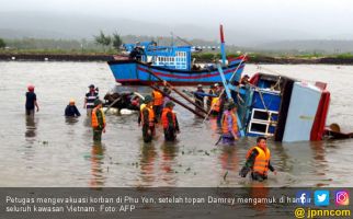 Topan Damrey Landa Vietnam, 32 Orang Tewas, 22 Hilang - JPNN.com