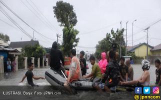 Ribuan Rumah di Sejumlah Daerah Terendam Banjir - JPNN.com