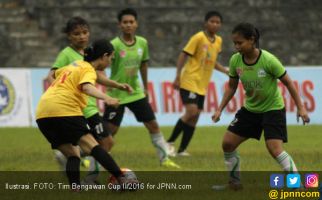 Sepak Bola Putri Galang Dukungan ke Kementerian PPPA - JPNN.com