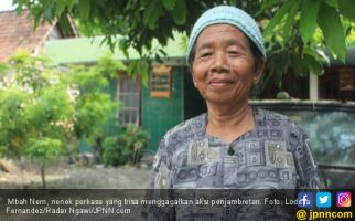Mbah Tinem Sukses Bikin Jambret tak Berkutik - JPNN.com