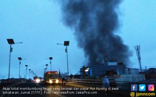 Pasa Aua Kuniang Bukittinggi Terbakar - JPNN.com