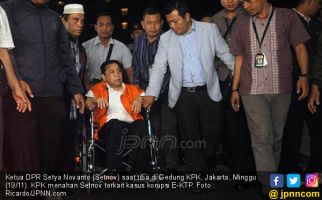 Betapa Terhina, DPR dan Golkar Dikendalikan dari Rutan - JPNN.com