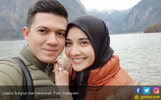 Irwansyah Sempat Panik Zaskia Sungkar Pendarahan di Bandara - JPNN.com
