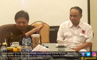 Golkar Butuh Ketum Baru, Projo Jagokan Airlangga Hartarto - JPNN.com