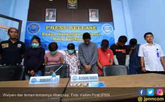 4 Pria dan 2 Wanita Tertangkap Basah Gelar Pesta Terlarang - JPNN.com