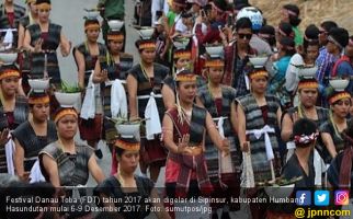 Menpar Resmi Buka Festival Danau Toba di Sipinsur Humbahas - JPNN.com