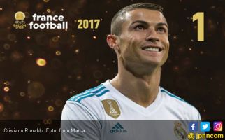 Resmi, Cristiano Ronaldo Raih Ballon d'Or 2017 - JPNN.com